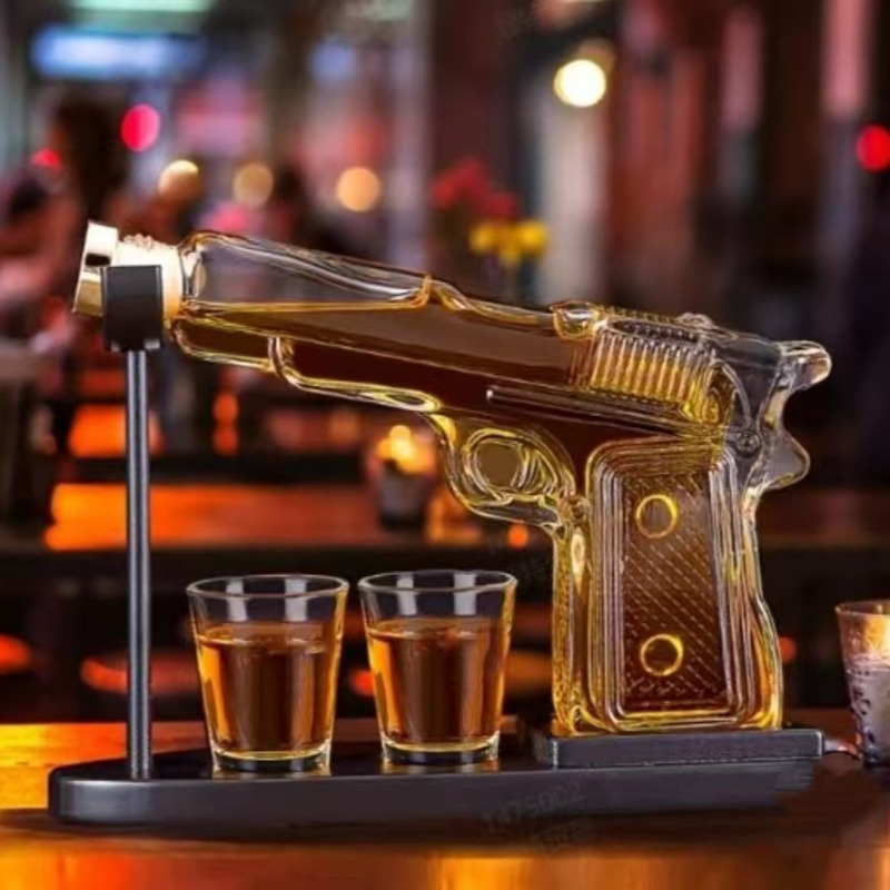 Sandhawk Glass Pistol Decanter - Glass Decanter Whiskey reseña y precio
